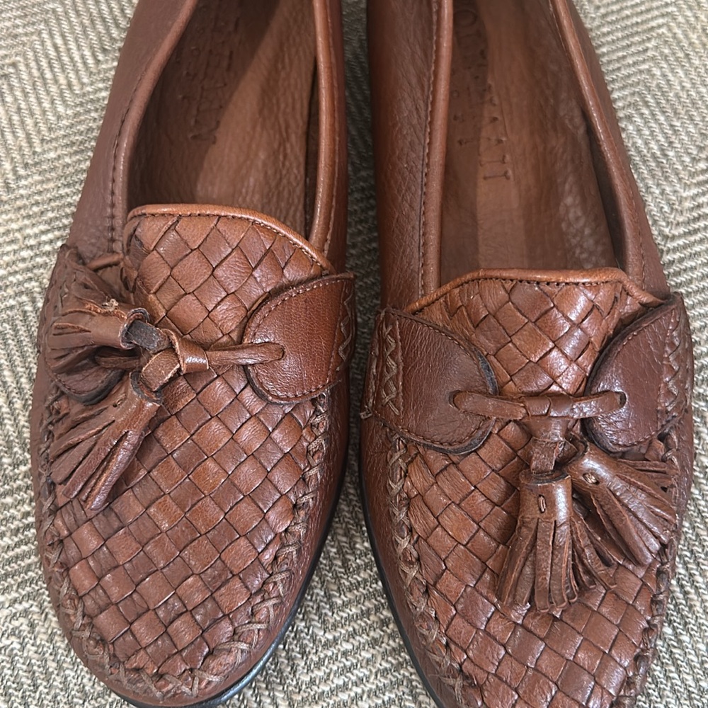 Vintage Cole Haan Resort Deerskin loaffers